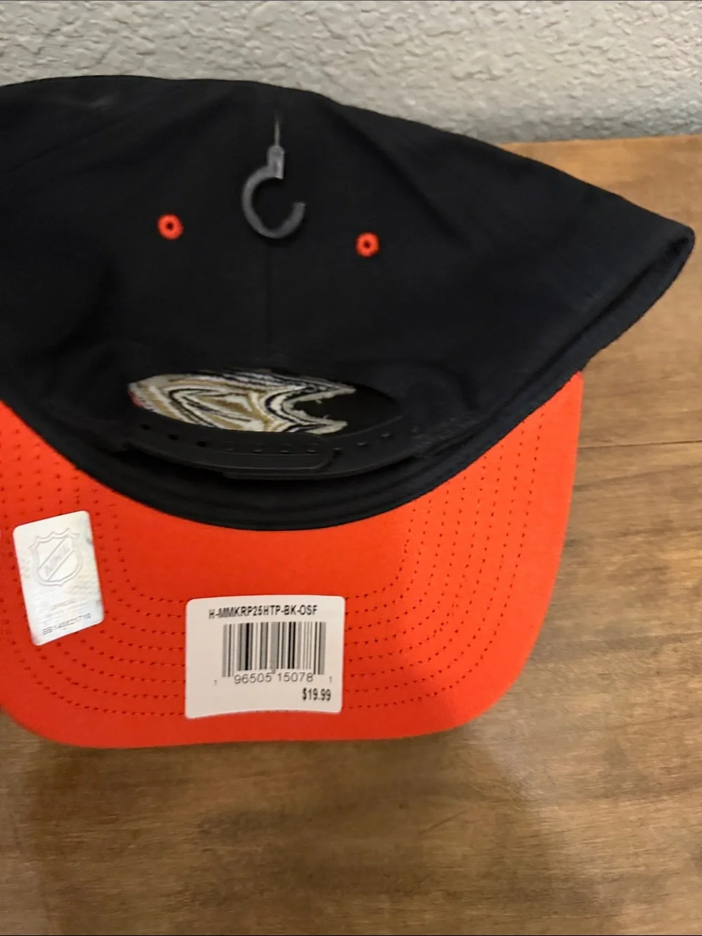 Anaheim Ducks Black & Gold Baseball Cap